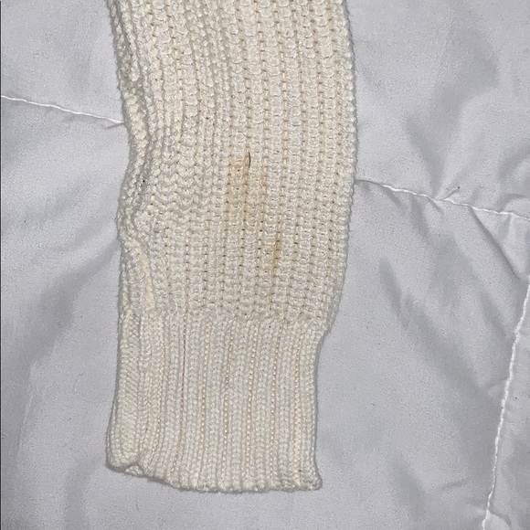 Cream Knit Sweater - Picture 5 of 5